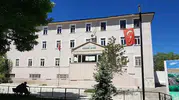 Tutak Hükümet Konağı yıkım için kapılarını kapattı