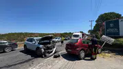 Ayvalık trafiğinde akşam saatlerinde iki araç çarpıştı