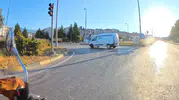 Karabük trafiğinde kural tanımayan sürücüler kameraya yansıdı