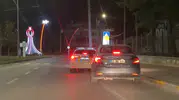 Aksaray sokaklarında alkollü sürücü ile polisin tehlikeli kovalamacası