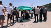 İnegöl yolunda ters yöne giren motosiklet ciple çarpıştı