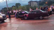 Karabük Yenice'de yağmurlu yolda kaza 4 yaralı