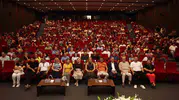 Merkezefendi’de özel bireyler sahnede yeteneklerini sergiledi