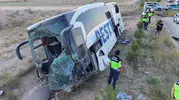 Aksaray yolunda otobüs faciası 44 kişi yaralandı