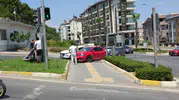 Manavgat'ta yaya geçidinde kaza 2 yaralı