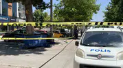Konya'da kaldırımda yürüyen anne ve kızına taksi çarptı