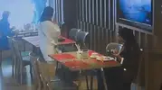 İstanbul'da otel restoranlarında turistleri hedef alan iki hırsız yakalandı