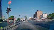 Antalya'da kırmızı ışık ihlali kazaya davetiye çıkardı