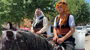 Diyarbakır sıcağında at sırtında gelen buz serinliği