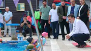 Bursa’da yaz spor okulları çocukları havuzda buluşturuyor