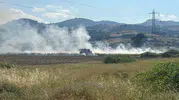 Tekkeköy’de samanlık yangını paniği kısa sürede atlatıldı