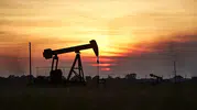 Küresel ekonomide Hürmüz alarmı: Petrol 150 doları görürse ne olur?