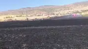 Silvan’da biçilmiş tarlalar dakikalar içinde küle döndü