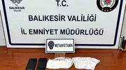 Gönen polisinden şüpheli araca uyuşturucu baskını