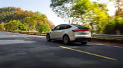 Tesla daha geniş Model Y ile aileleri hedefliyor