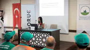 Çöp toplarken bulaşan gizli tehlikeye karşı işçilere uyarı