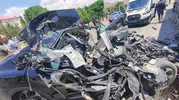 Solhan'da park halindeki tıra çarpan otomobilin sürücüsü yaralandı