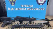Eskişehir’de silahlı paylaşım yapan iki kişi yakalandı