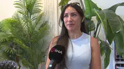 Ölecek denilen kediyle dünya turuna çıktı