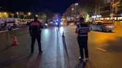 İnegöl sokaklarında gece yarısı geniş çaplı asayiş operasyonu