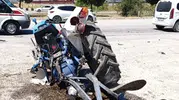 Karabük yolunda traktöre çarpan tır sürücüyü ağır yaraladı