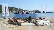 Göcek Halk Plajı’nda tehlike yaratan atıklar temizlendi