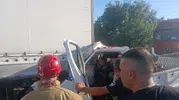 Manisa Kula yolunda kamyonet tıra çarptı