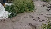 Kars Arpaçay'da sağanak sele dönüştü