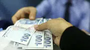 Emeklilerin gözü kulağı Meclis'teydi: Yeni taban aylık belli oldu