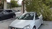 İstanbul’da sert fırtına Avcılar’ı vurdu