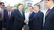 Bakan Çiftçi Hakkari'de güvenlik ve esnaf turuna çıktı