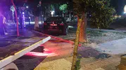 Isparta’da alkollü aday sürücü kaldırıma daldı