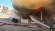 Diyarbakırda atölye yangını kask kamerasında