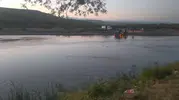 Kızılırmak sularına giren iki kişiden biri kayboldu