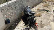 Çorum’da direksiyon hakimiyetini kaybeden sürücü dereye uçtu