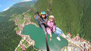 Uzungöl’de yamaç paraşütü sezonu heyecanı başladı