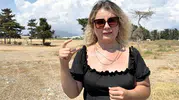 Eski sevgilisi bıçakla saldırdı Bıçak kırılınca hayata tutundu