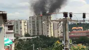 Gebze'de bir binanın çatısı alevler içinde kaldı