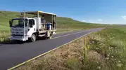 Kars köy yollarında güvenlik çizgileri çekiliyor