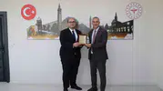 Dicle Sağlık Müdürü Fırat Köse yeni görevine uğurlandı
