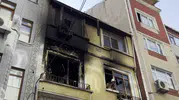 Fatih’te sabah paniği İki katlı binada mahsur kalanlar kurtarıldı