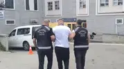 Samsun polisi uzun süredir aranan iki hükümlüyü yakaladı