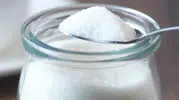 İlk iki yılda şeker tüketimini sınırlamak bunama riskine karşı kalkan oluşturuyor