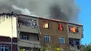 Avcılar'da çatı tamiri faciaya döndü