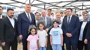 Düziçi’nde lavanta hasadı minik Uygar için yapılıyor