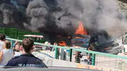 Bodrum'da yapı market deposunda alevler yükseldi
