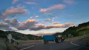 Amasya yolunda saniyelerle gelen ölümden dönüş
