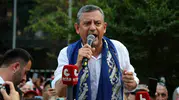 Özgür Özel'den Adana'da rest: CHP'de değişim olmazsa yeni rota çizilecek