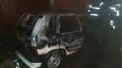 Sandıklı'da park halindeki araç küle döndü