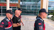 Yönetmen Ezel Akay uyuşturucu operasyonu kapsamında adliyeye sevk edildi
